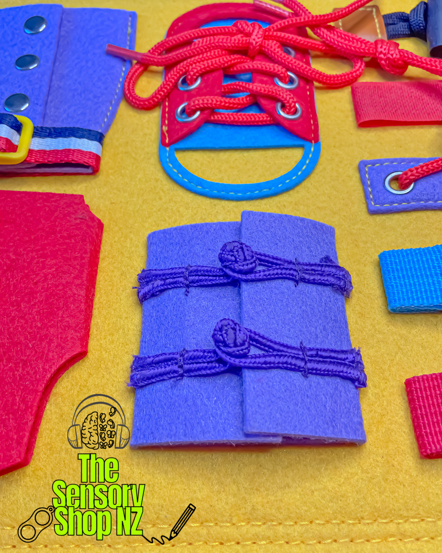 Life Skills Learning Board: Button & Buckle Bus π